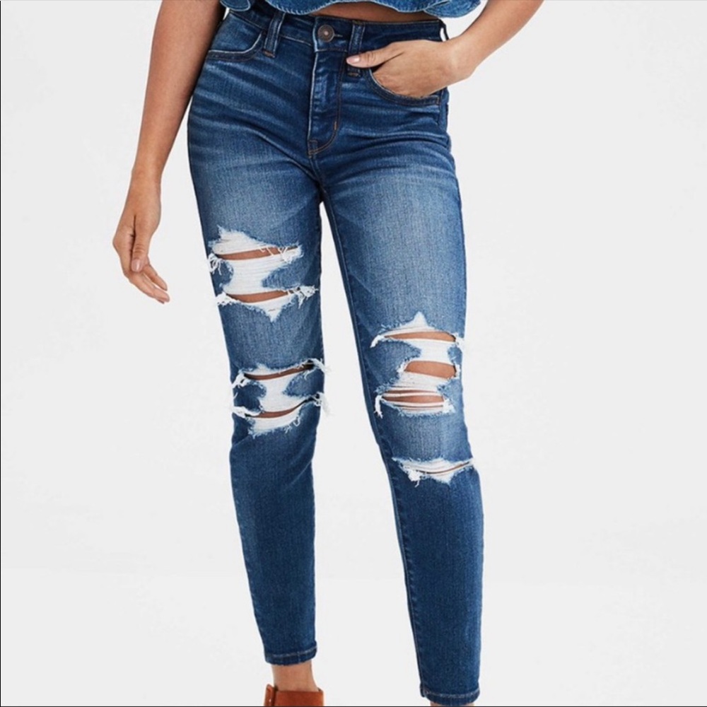 SOLD ‼️ Hi Rise American Eagle Jegging Size 6 Long